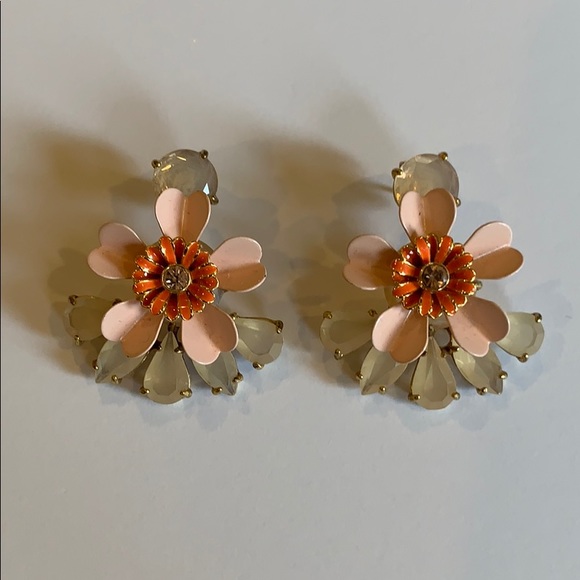 J. Crew Flower earrings blush orange - Picture 1 of 3